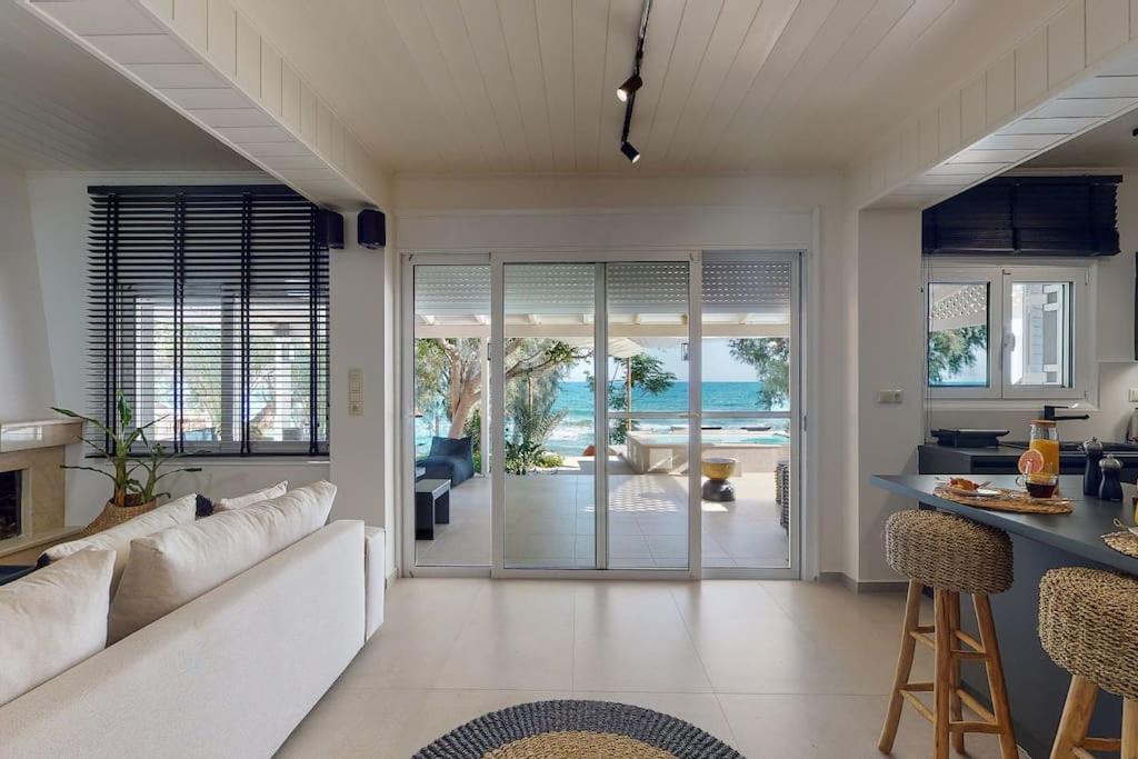 Nikkon Luxury Living Villa Arvi  Luaran gambar